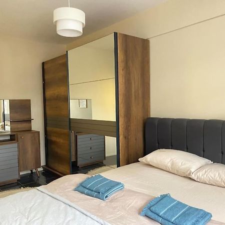 Apartament Comfy - Spacious Flat On The Kadikoey Seaside Stambuł Zewnętrze zdjęcie